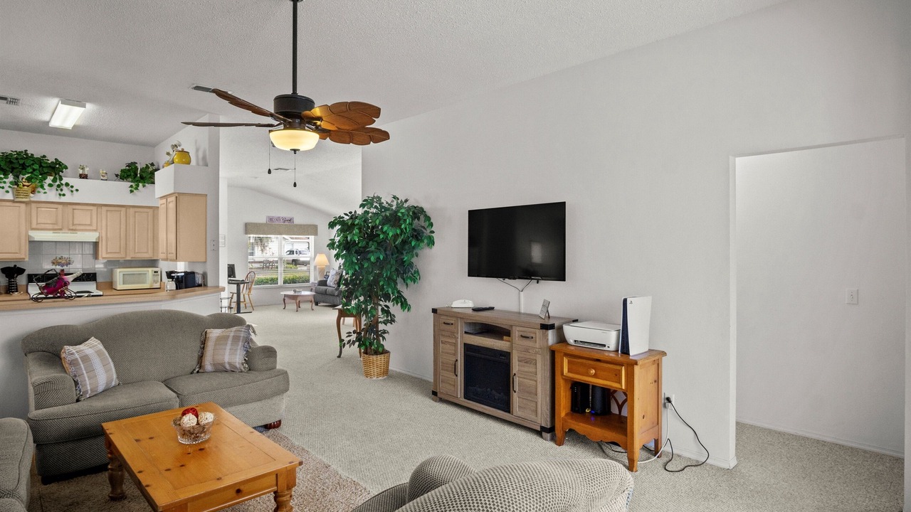 Photo of Livingroom in Chatham Park