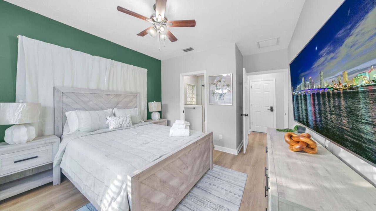 Photo of Bedroom in Bradenton