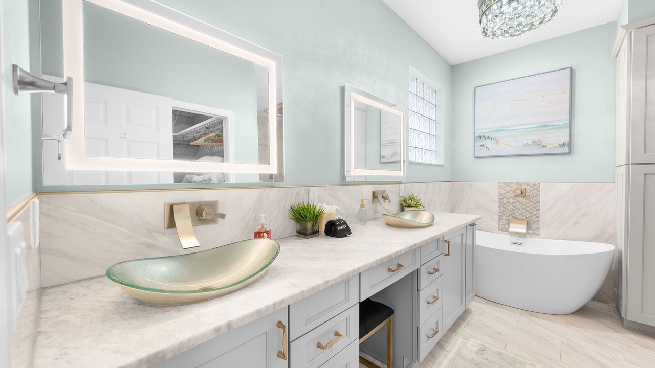 Photo of Bathroom in Palm Harbor