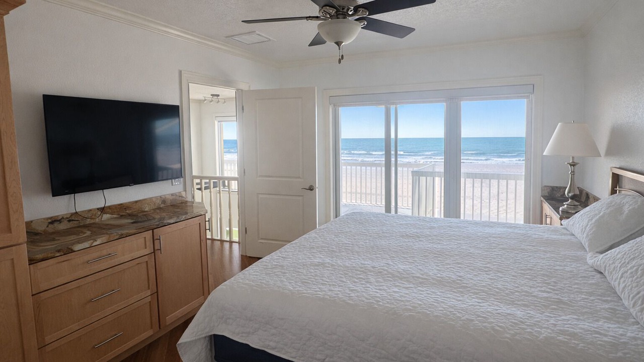 Photo of Bedroom in Belleair Beach