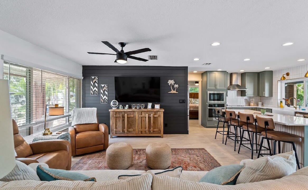 Photo of Livingroom in Bal Harbour