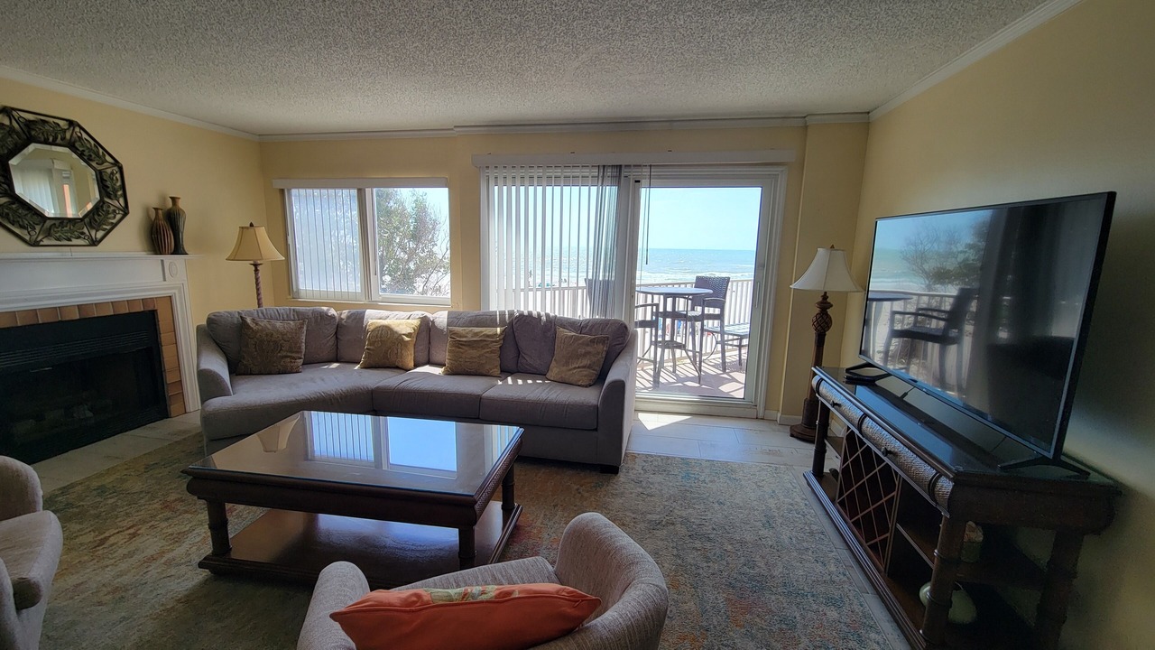 Photo of Livingroom in Indian Shores