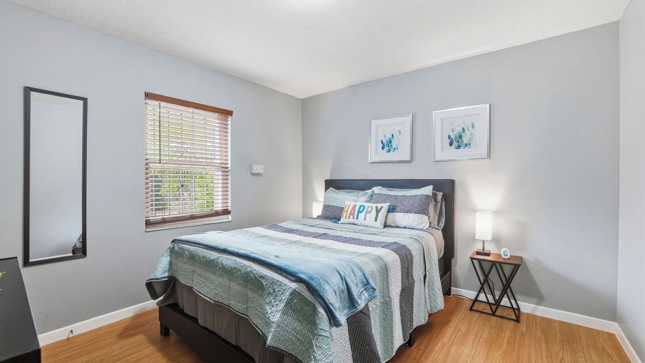 Photo of Bedroom in Seffner Community Alliance