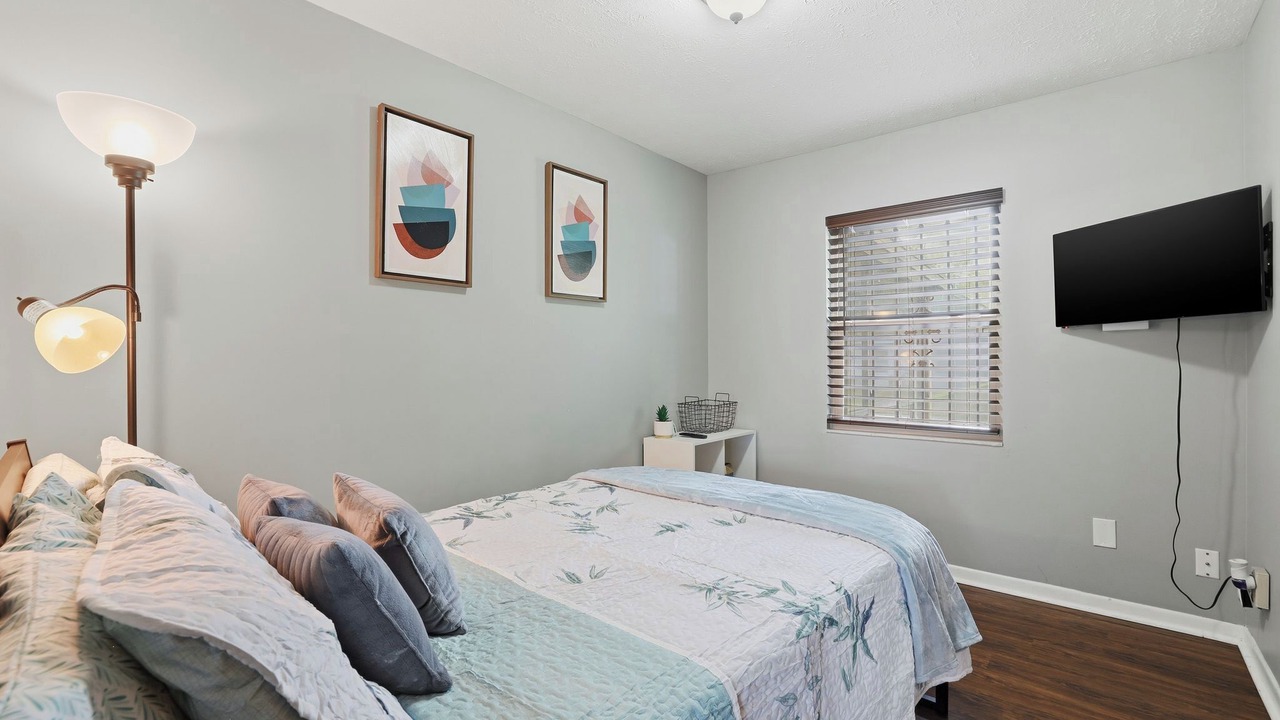 Photo of Bedroom in Seffner Community Alliance