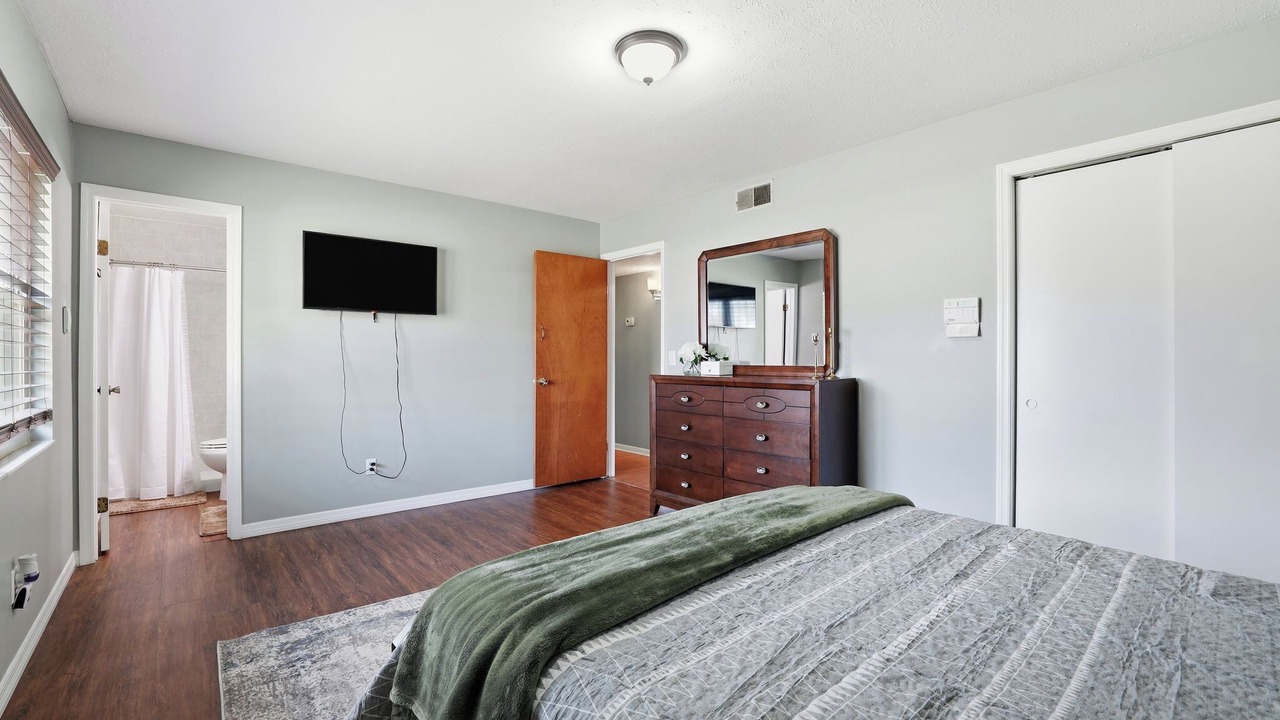Photo of Bedroom in Seffner Community Alliance