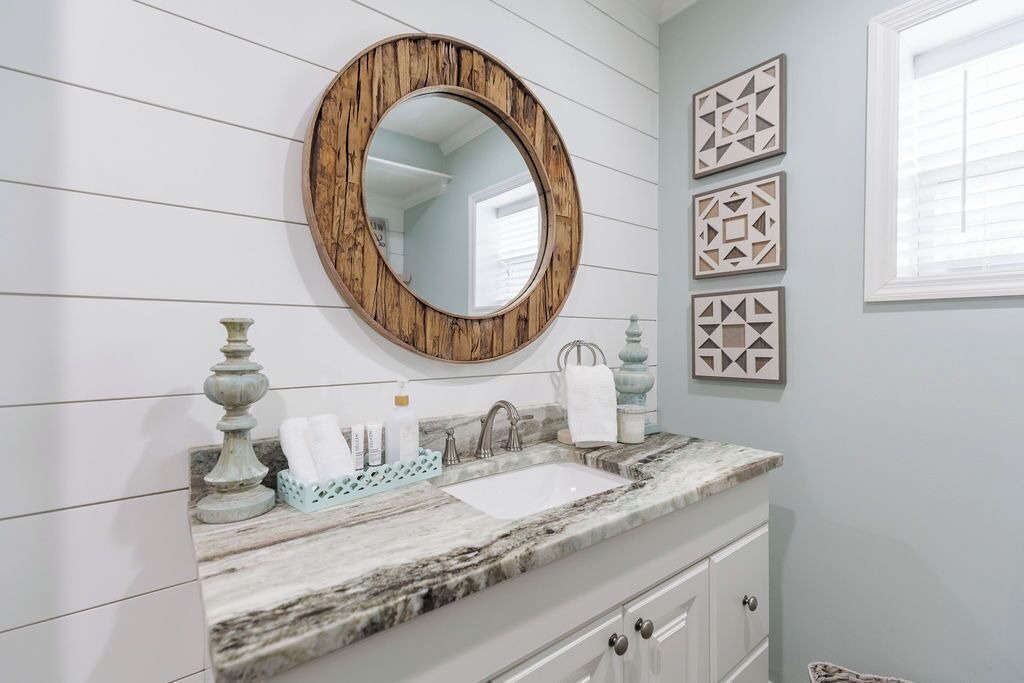 Photo of Bathroom in Lake Park
