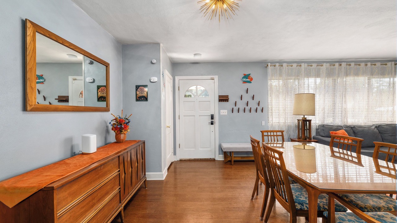 Photo of Livingroom in Gainesville