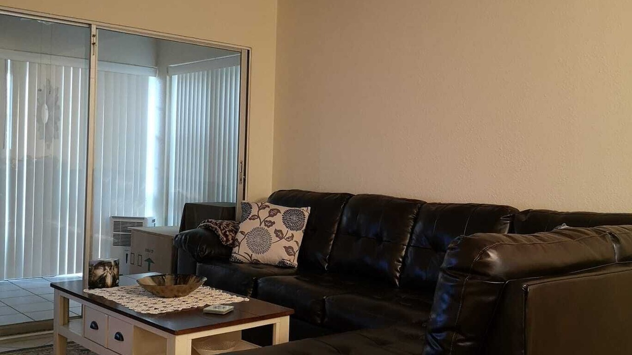 Photo of Livingroom in Clearwater