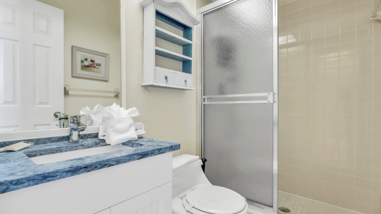 Photo of Bathroom in Holmes Beach