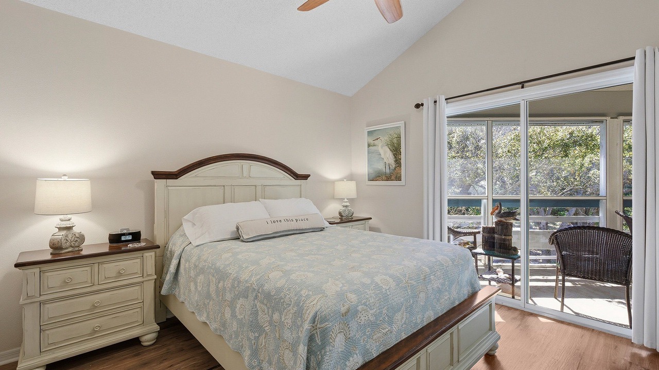 Photo of Bedroom in New Smyrna Beach