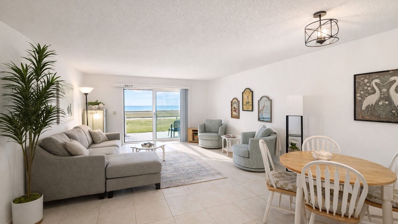 Photo of Livingroom in Flagler Beach