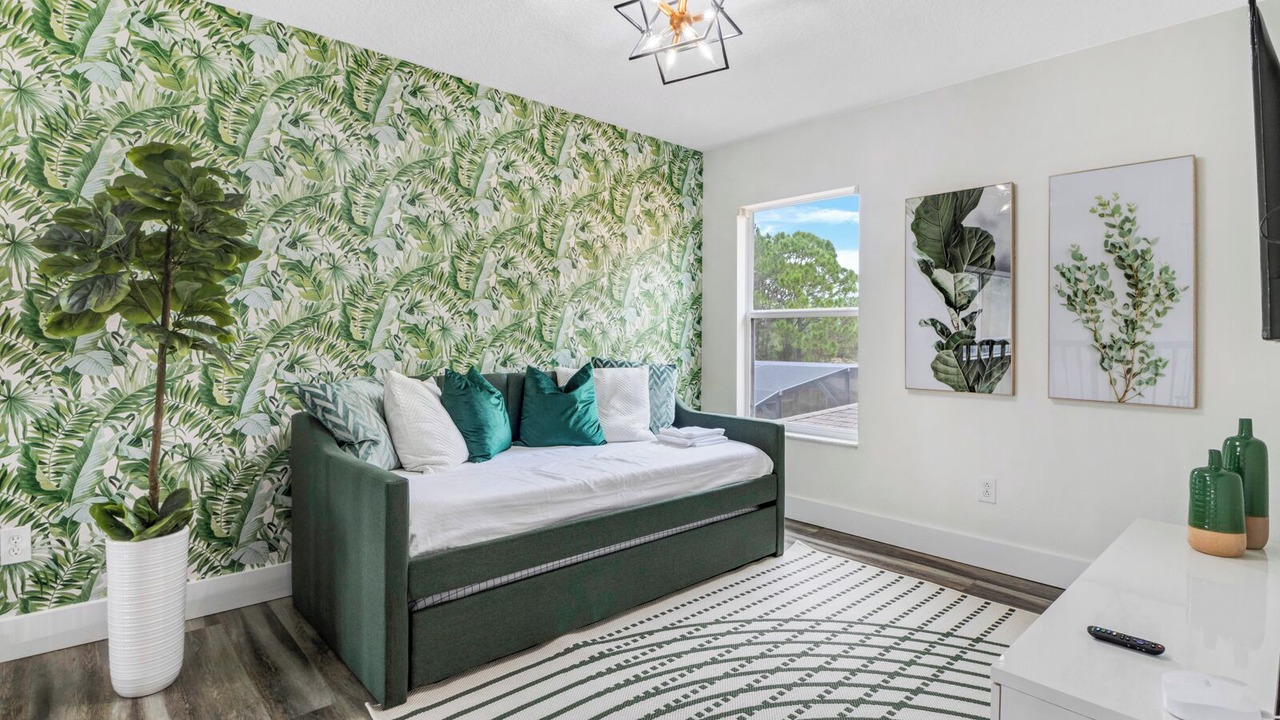 Photo of Bedroom in Watersong