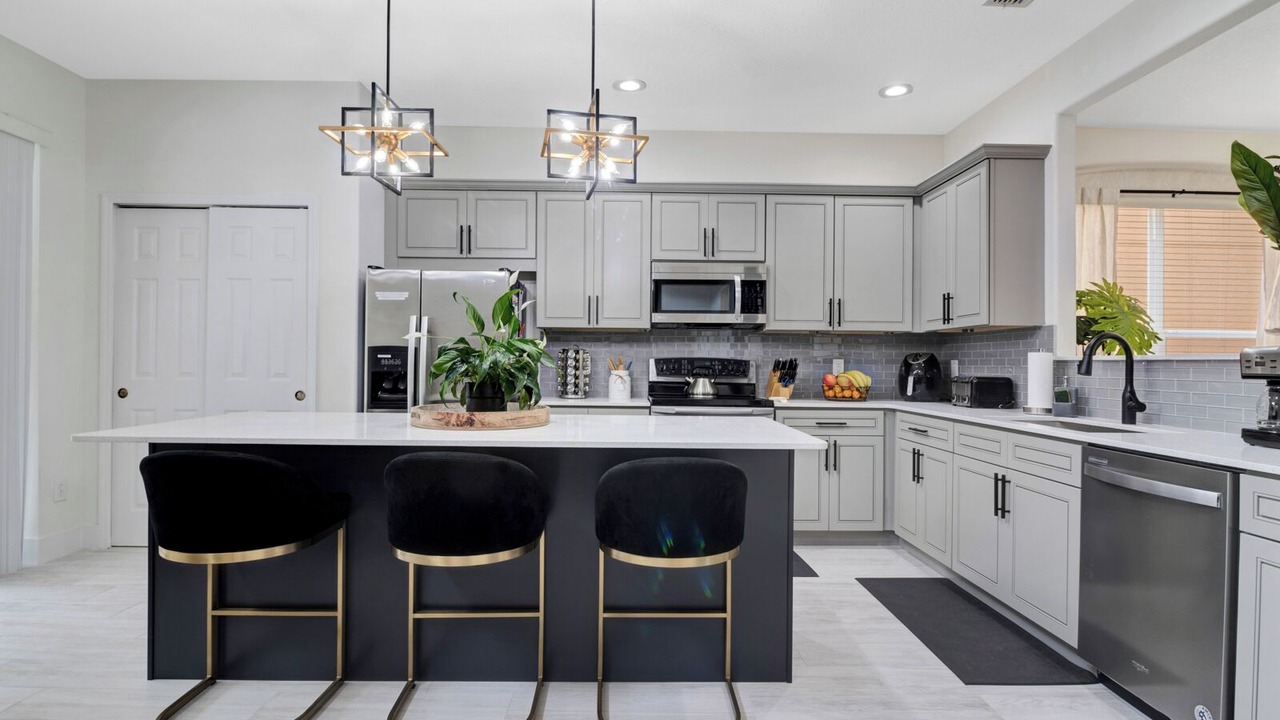 Photo of Kitchen in Watersong