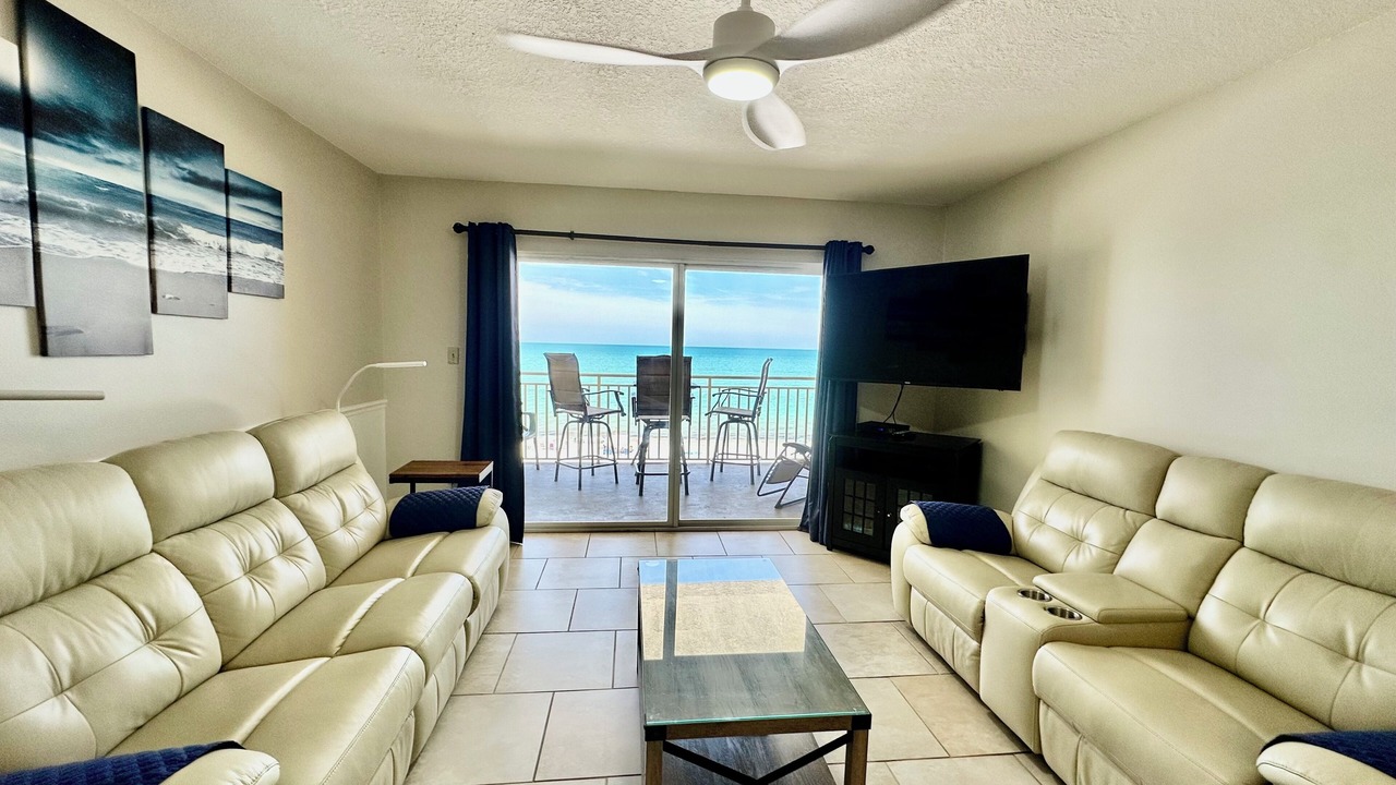 Photo of Livingroom in Redington Shores