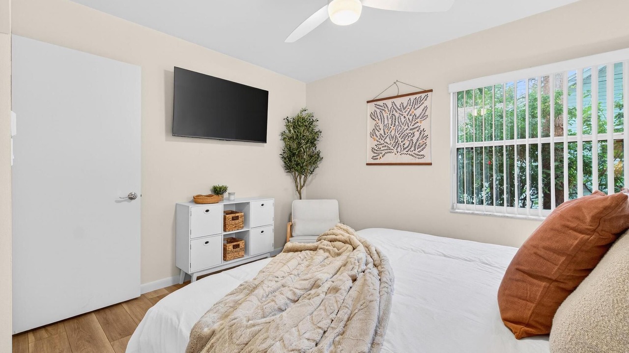 Photo of Bedroom in South Pinellas Community Council