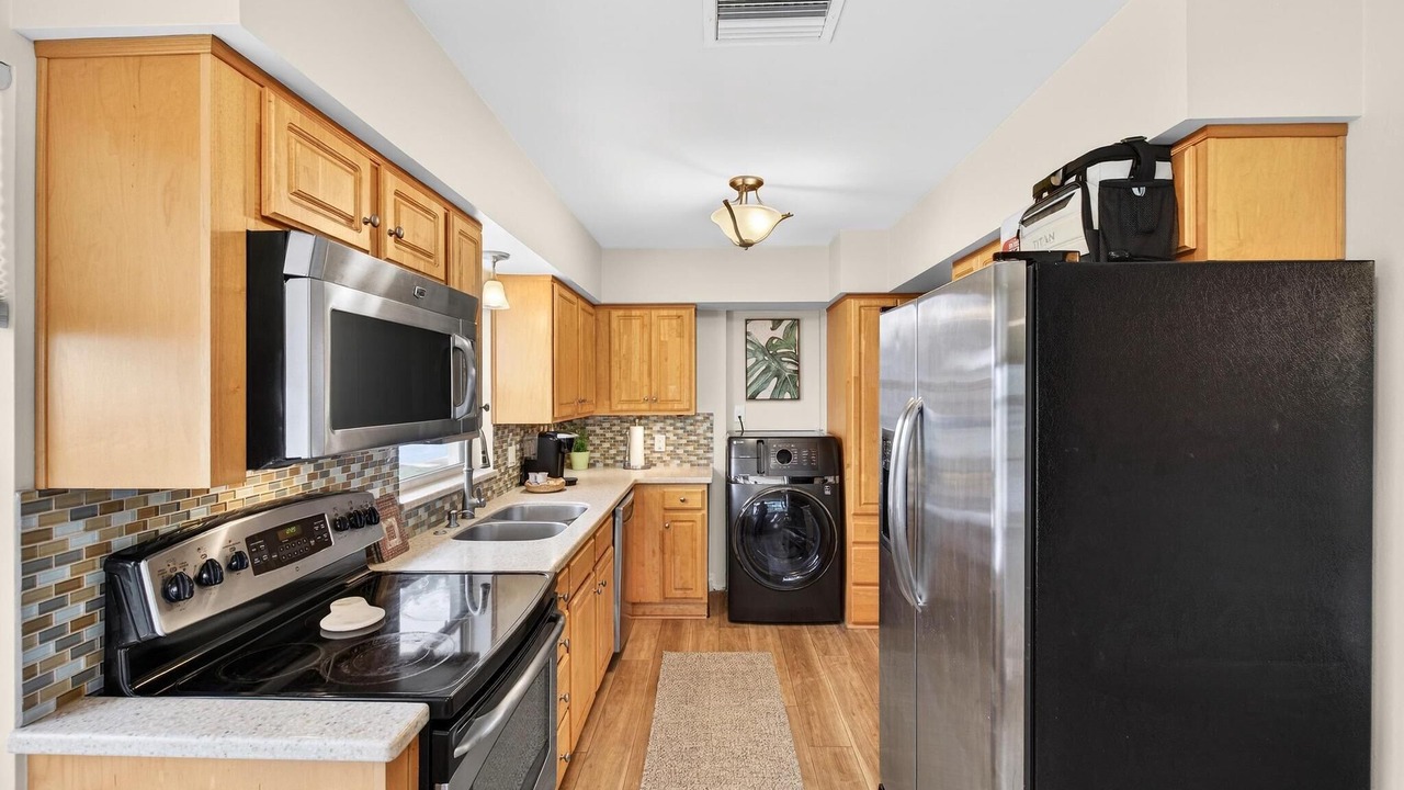 Photo of Kitchen in South Pinellas Community Council