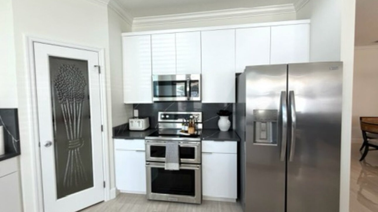 Photo of Kitchen in Bearss Plaza