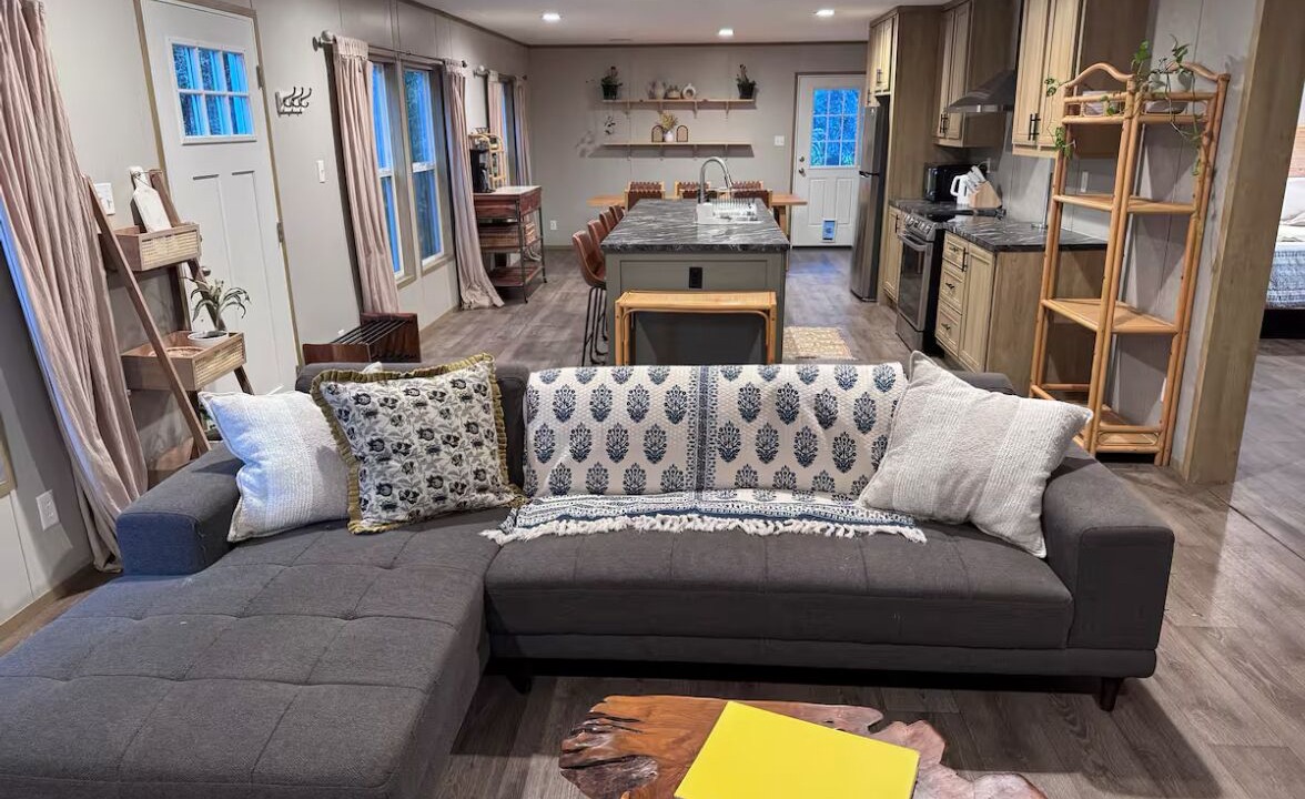Photo of Livingroom in Alachua