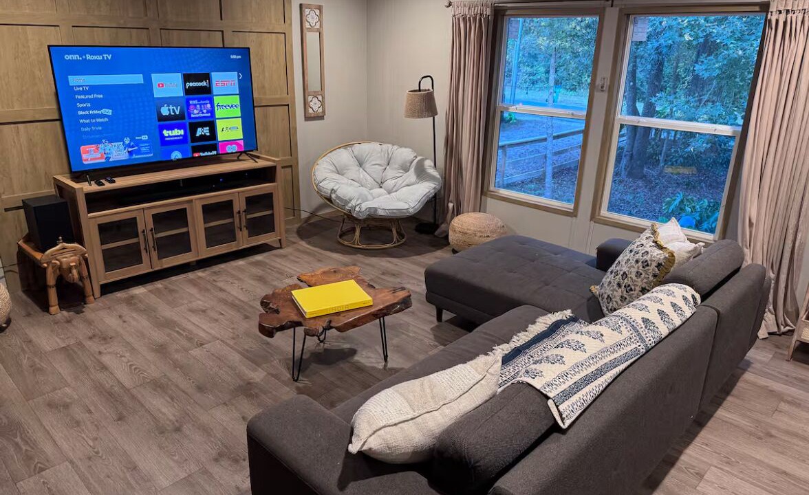 Photo of Livingroom in Alachua