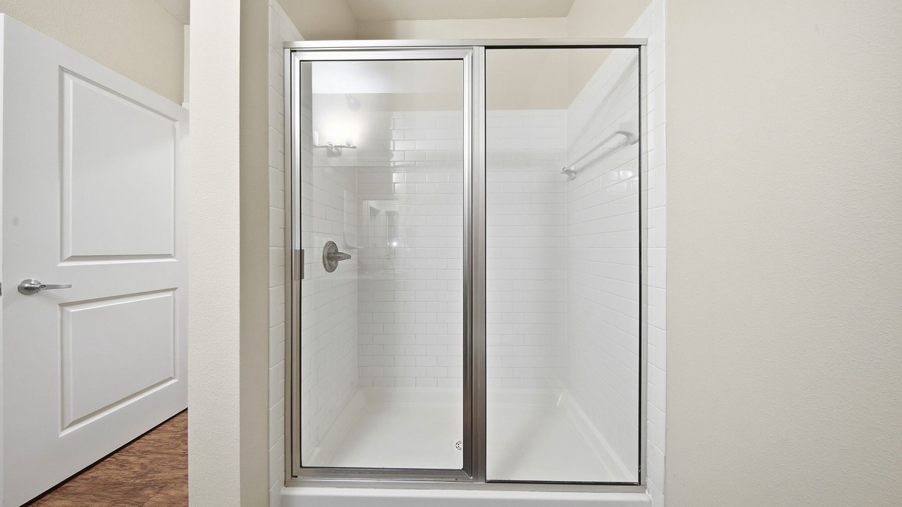Photo of Bathroom in Courier City - Oscawana