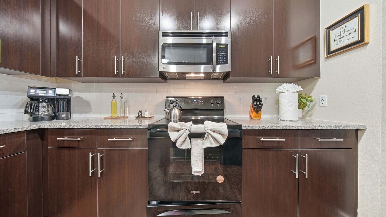 Photo of Kitchen in Courier City - Oscawana