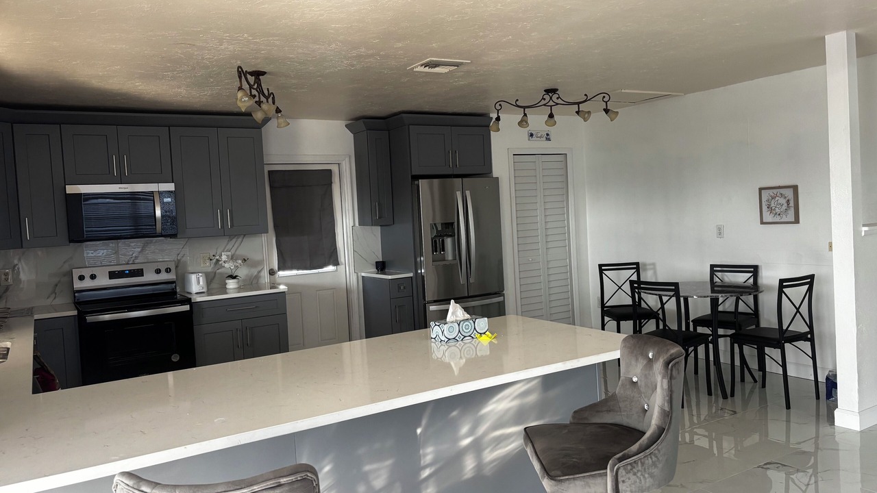 Photo of Kitchen in Bayshore Gardens