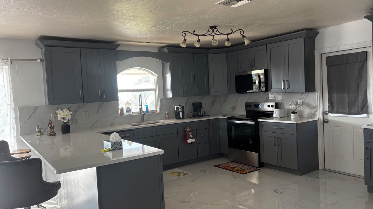 Photo of Kitchen in Bayshore Gardens