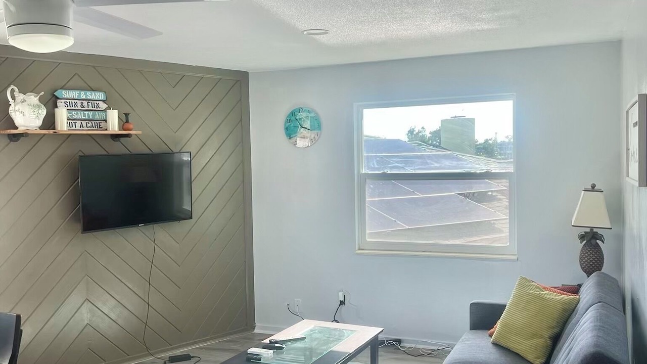 Photo of Livingroom in Bayou Shores