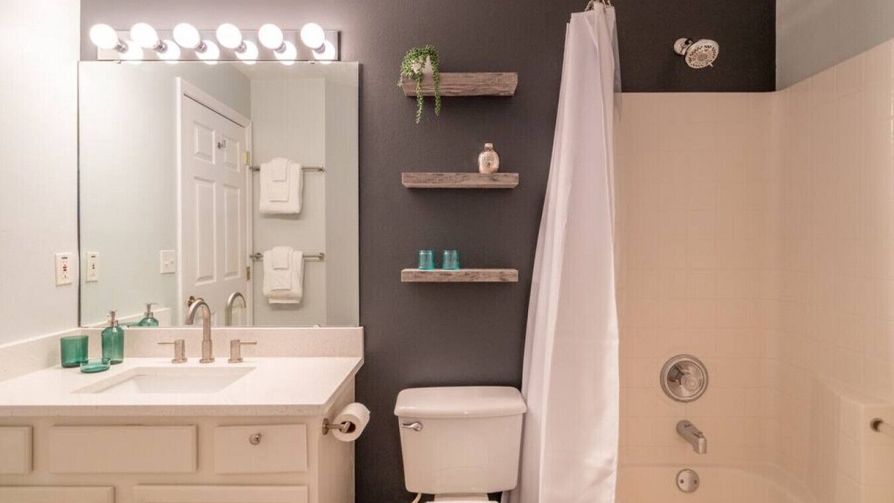 Photo of Bathroom in Westridge