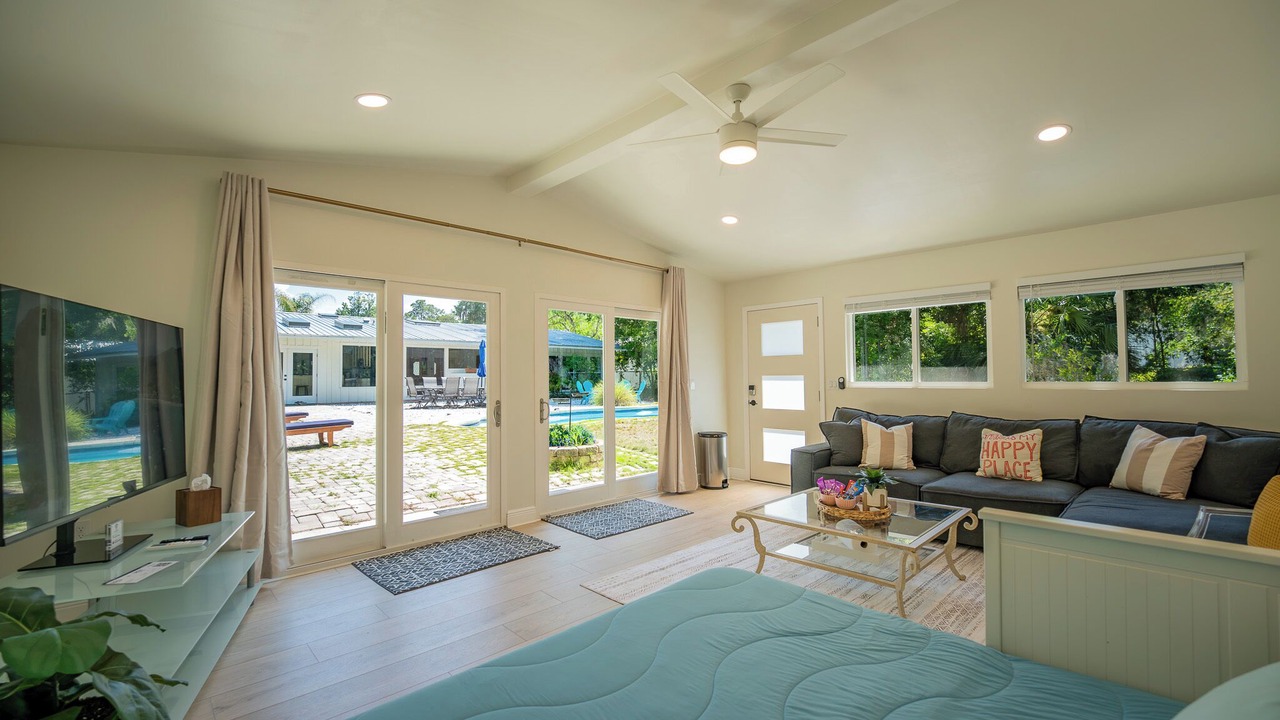 Photo of Livingroom in Gainesville