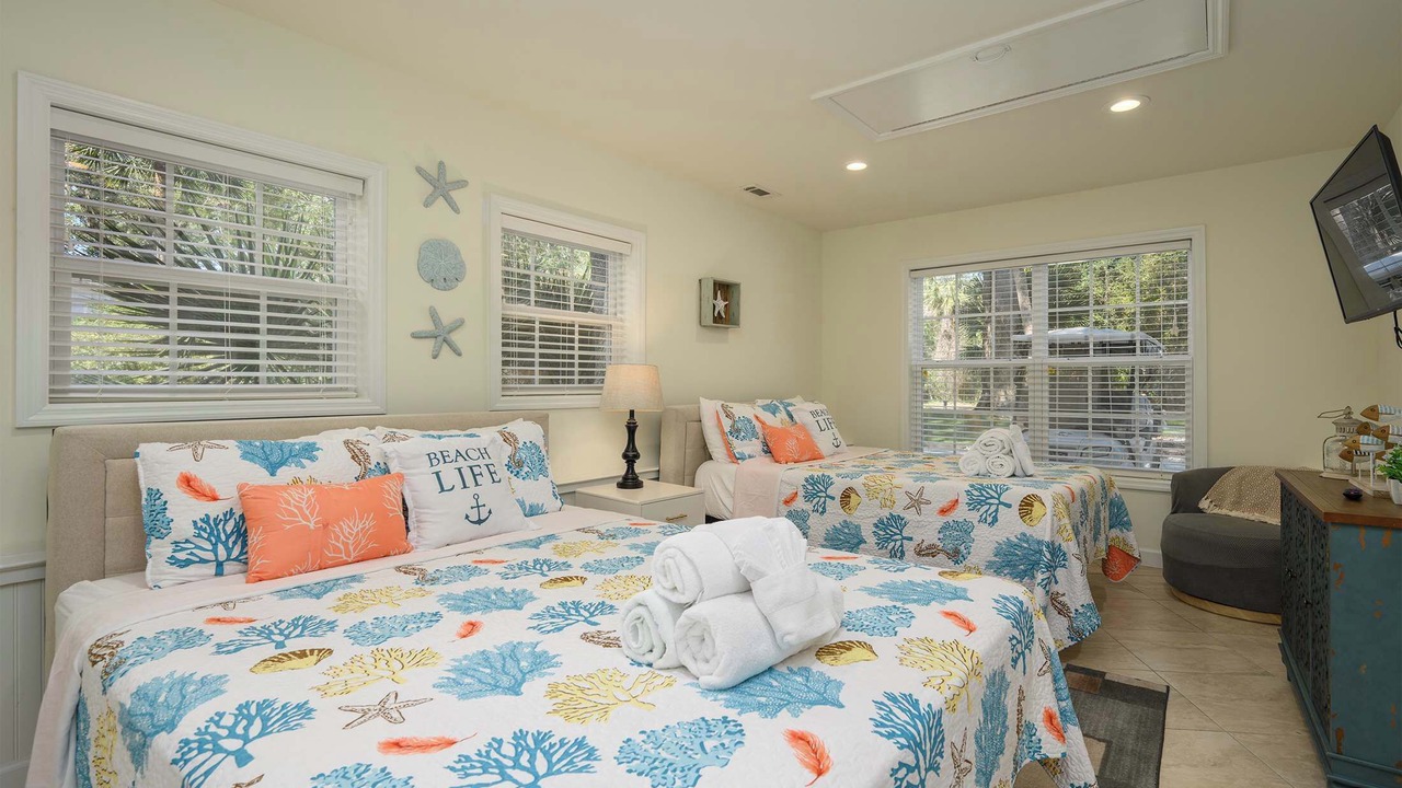 Photo of Bedroom in North Forest Beach