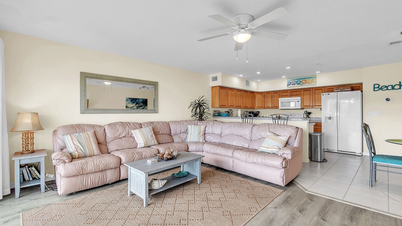 Photo of Livingroom in Indian Shores
