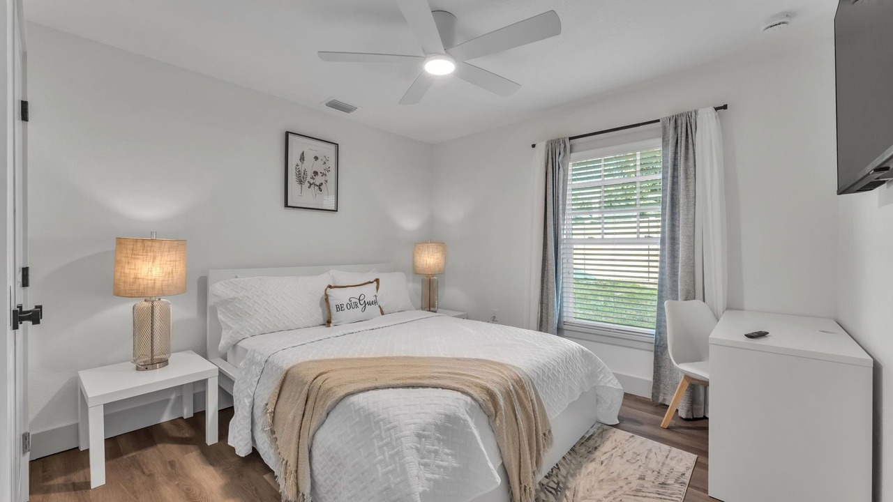 Photo of Bedroom in Dixieland