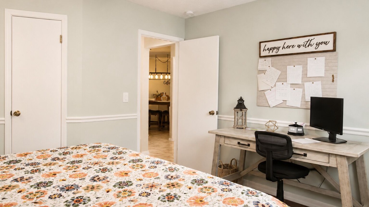 Photo of Bedroom in Wood Trail Village
