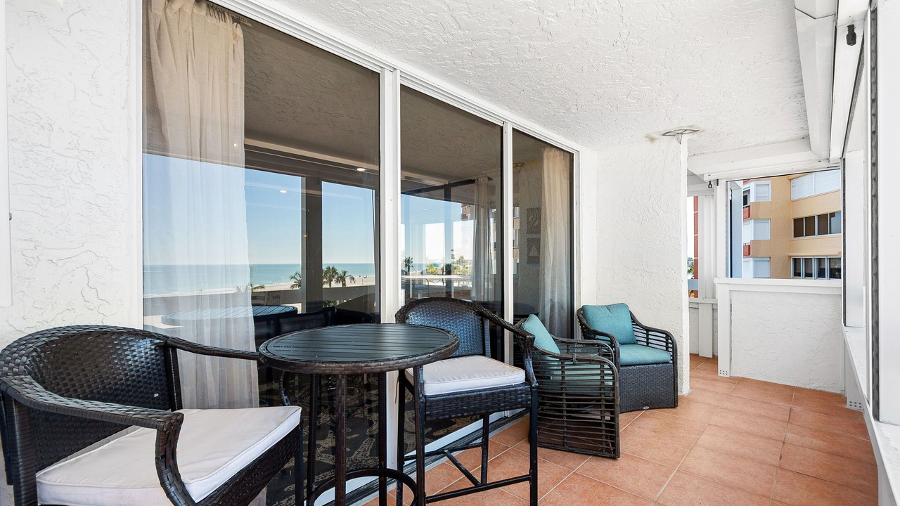 Photo of Patio Balcony in Redington Shores