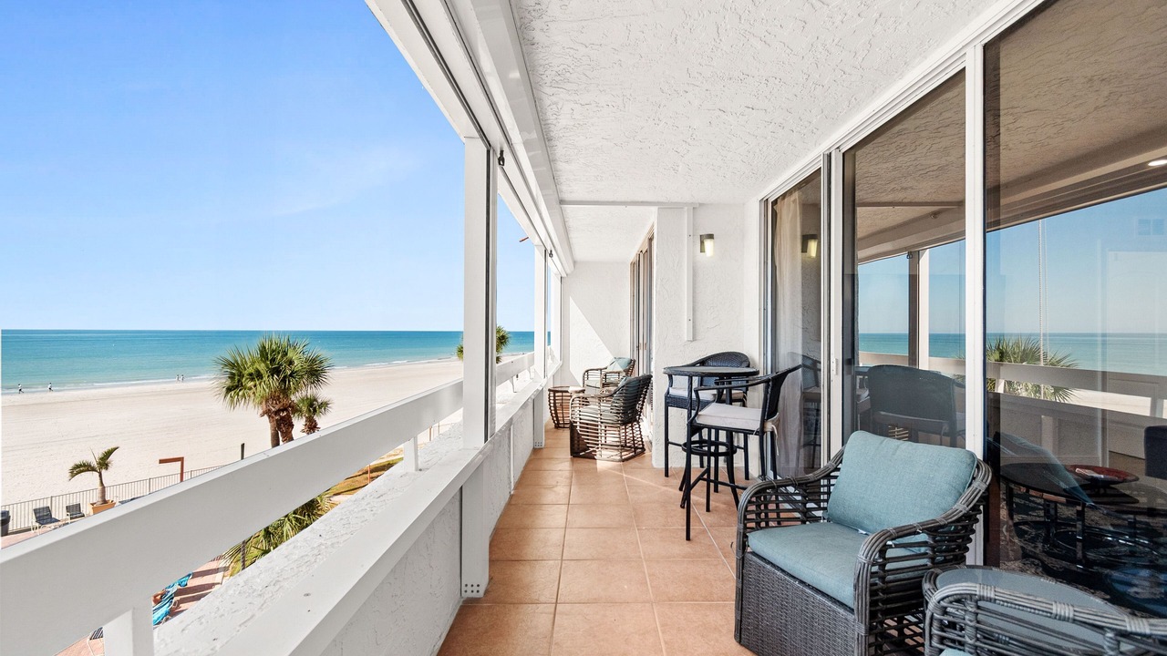 Photo of Patio Balcony in Redington Shores