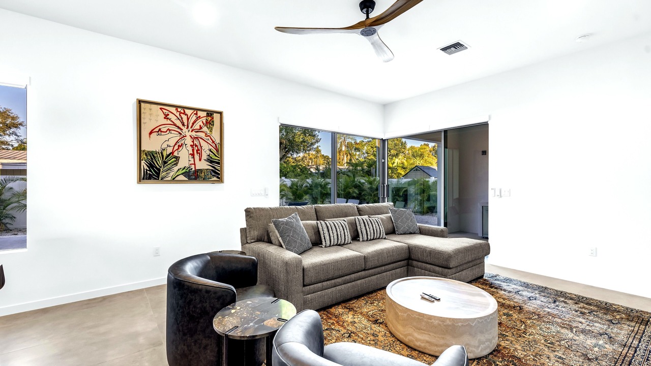 Photo of Bedroom in Arlington Park