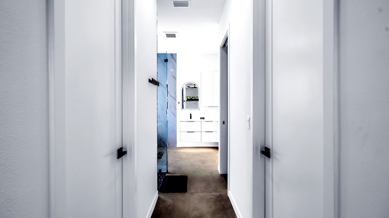 Photo of Bathroom in Arlington Park