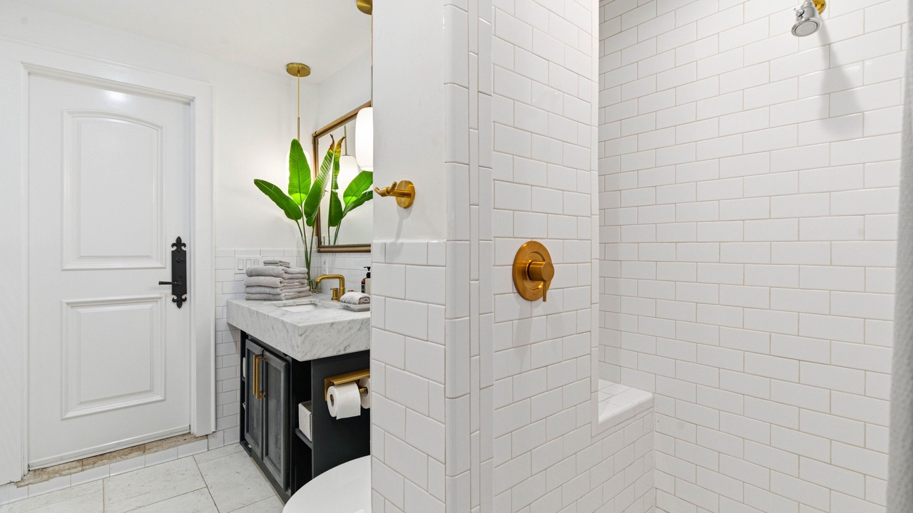 Photo of Bathroom in Beach Park