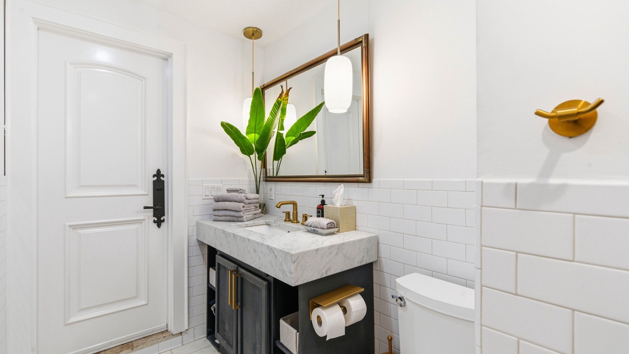 Photo of Bathroom in Beach Park