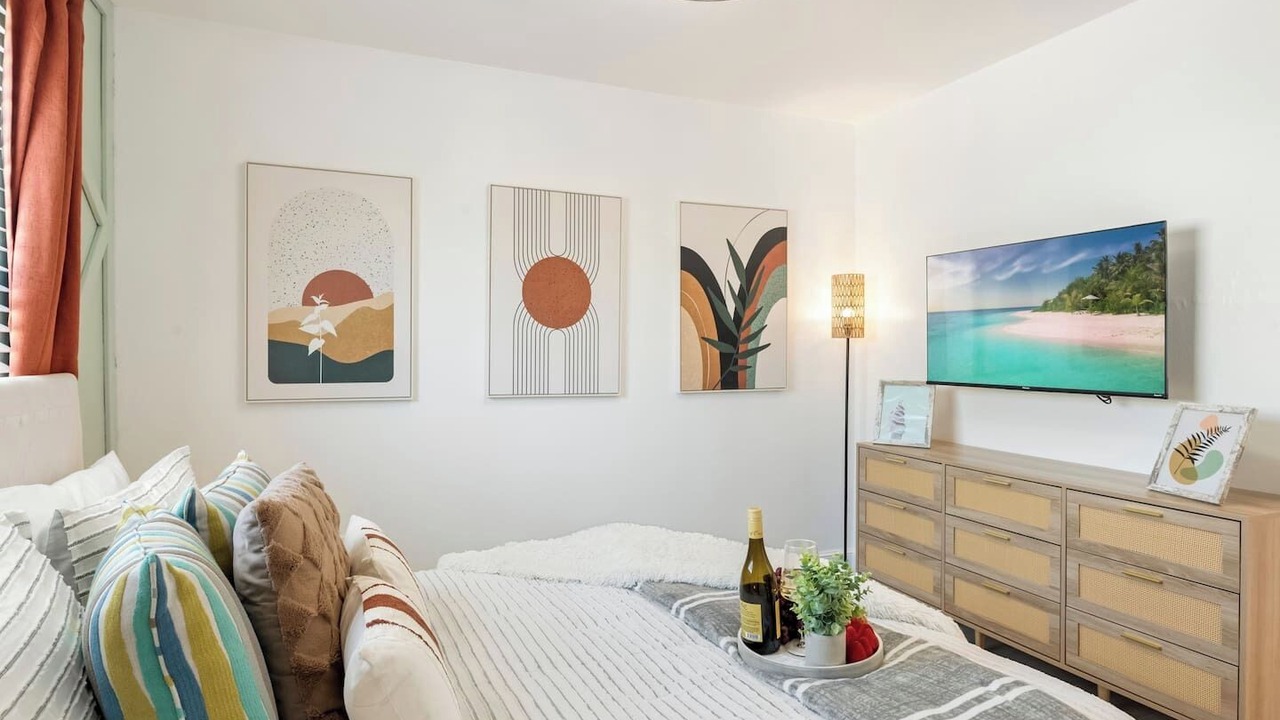 Photo of Bedroom in Apollo Beach