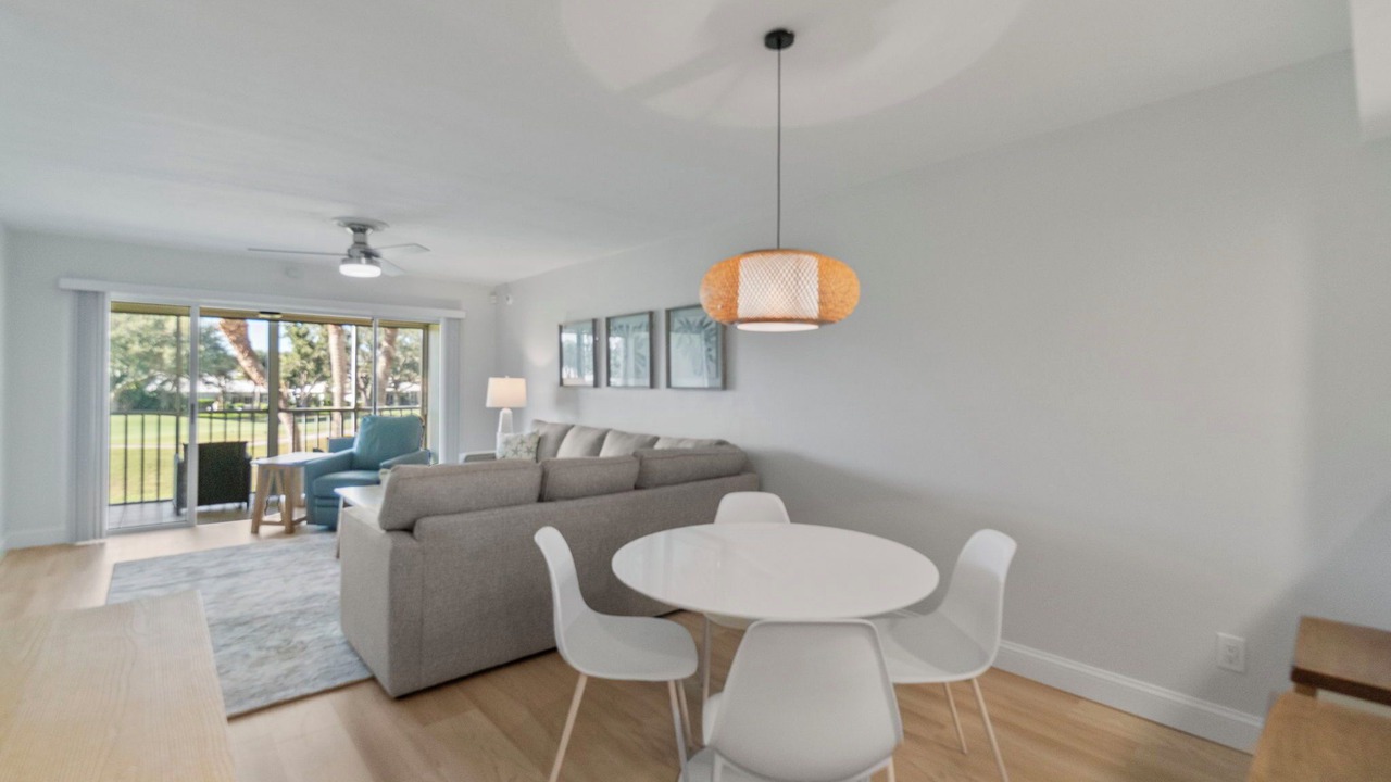 Photo of Livingroom in Plantation