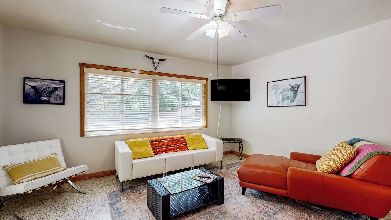 Photo of Livingroom in Fort King District