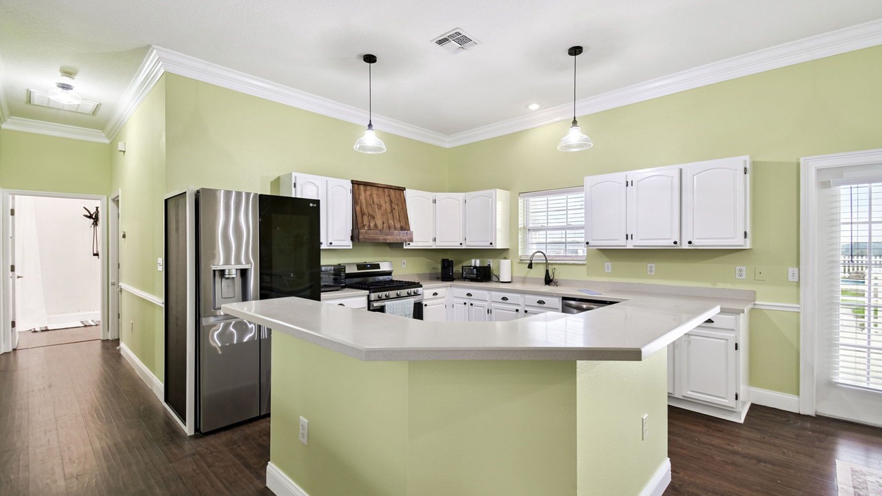 Photo of Kitchen in Dade City