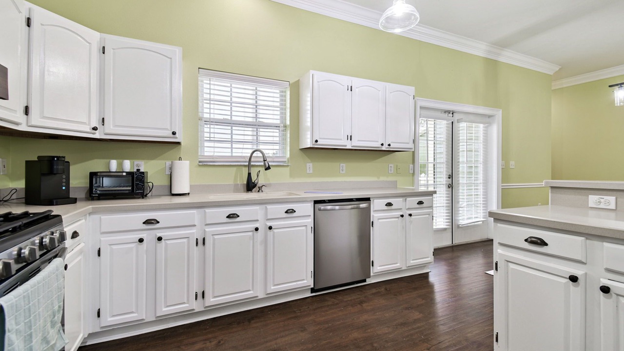 Photo of Kitchen in Dade City