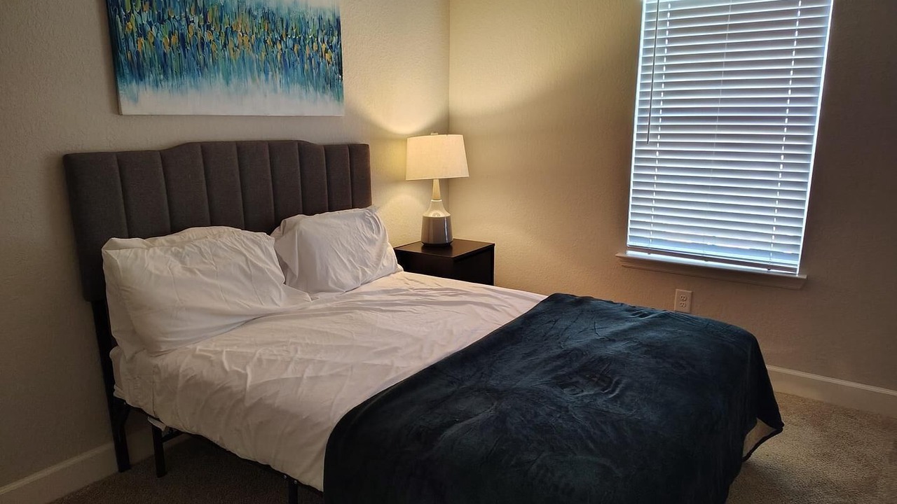 Photo of Bedroom in Newberry