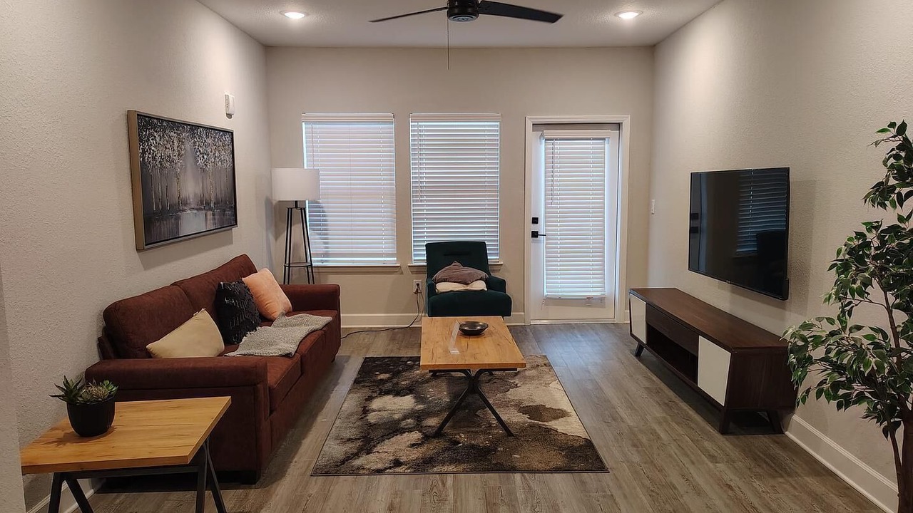 Photo of Livingroom in Newberry