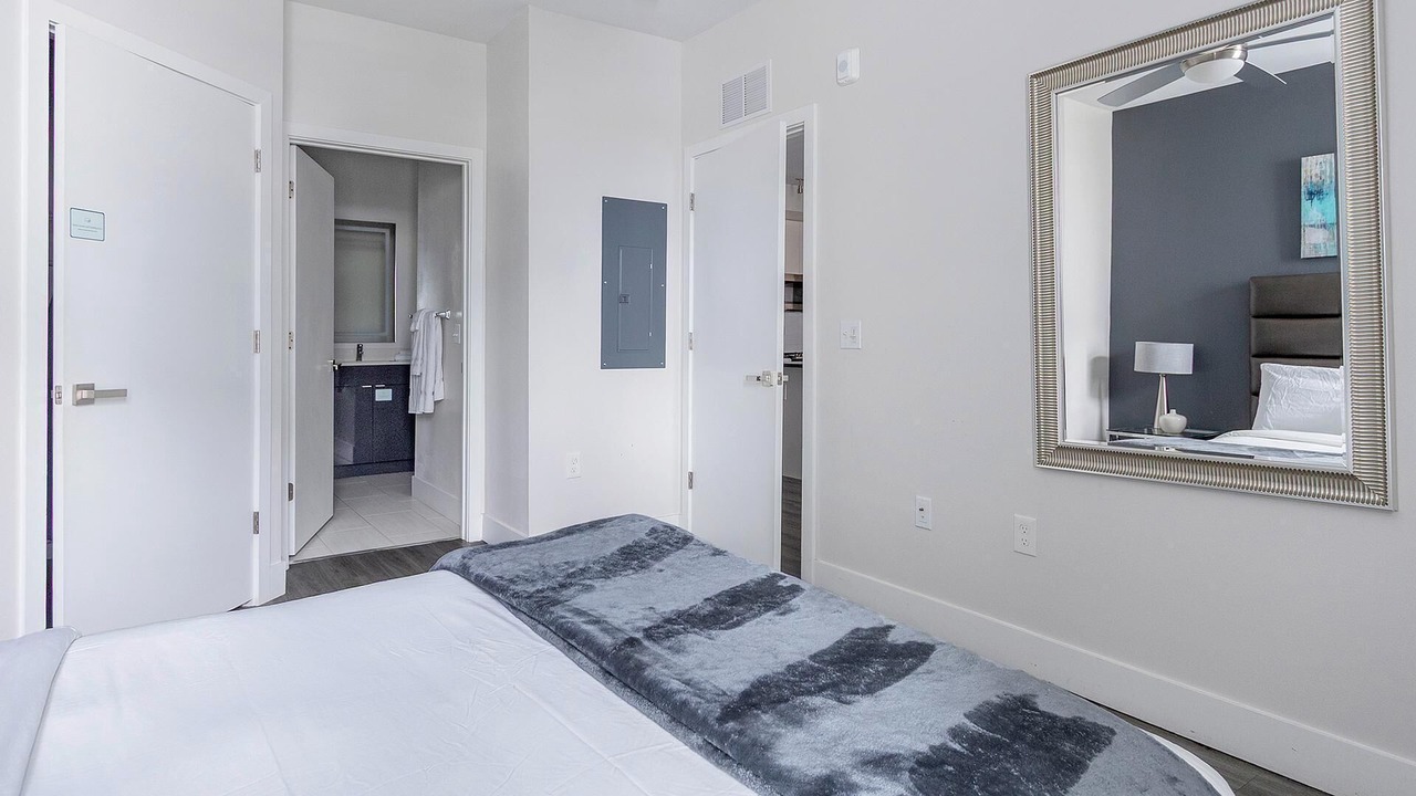 Photo of Bedroom in Port Tampa City