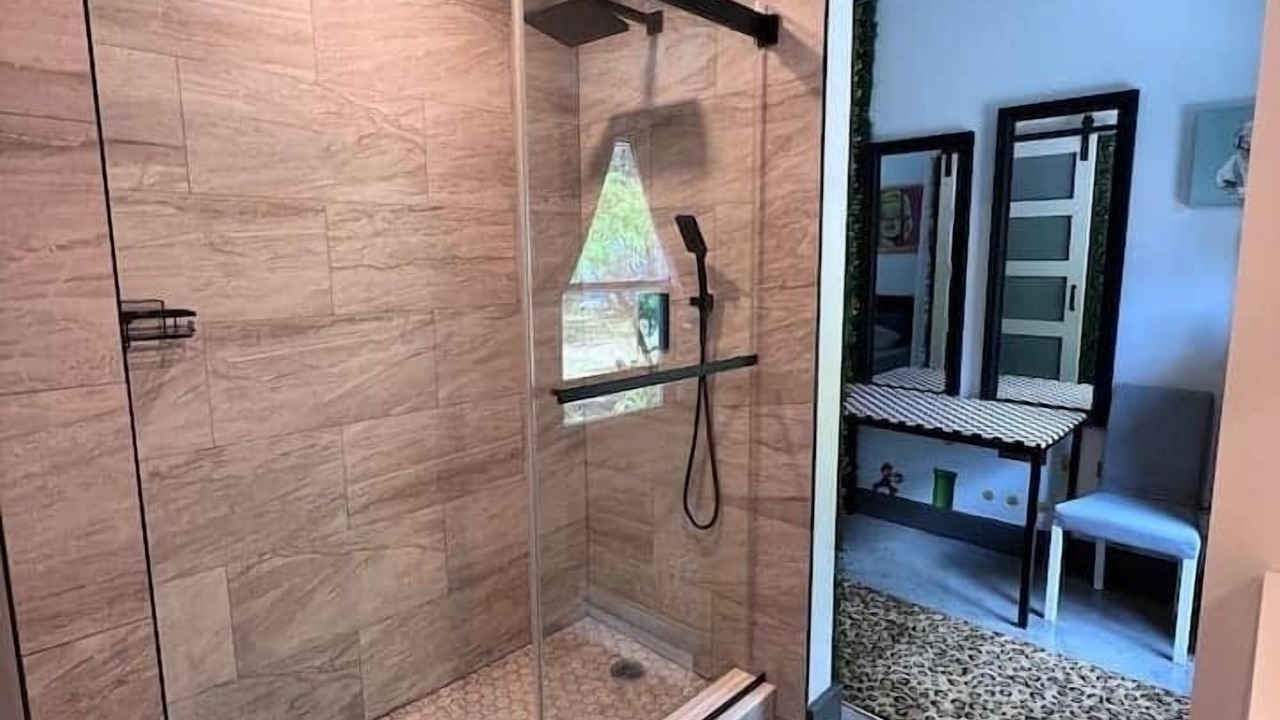 Photo of Bathroom in Lutz