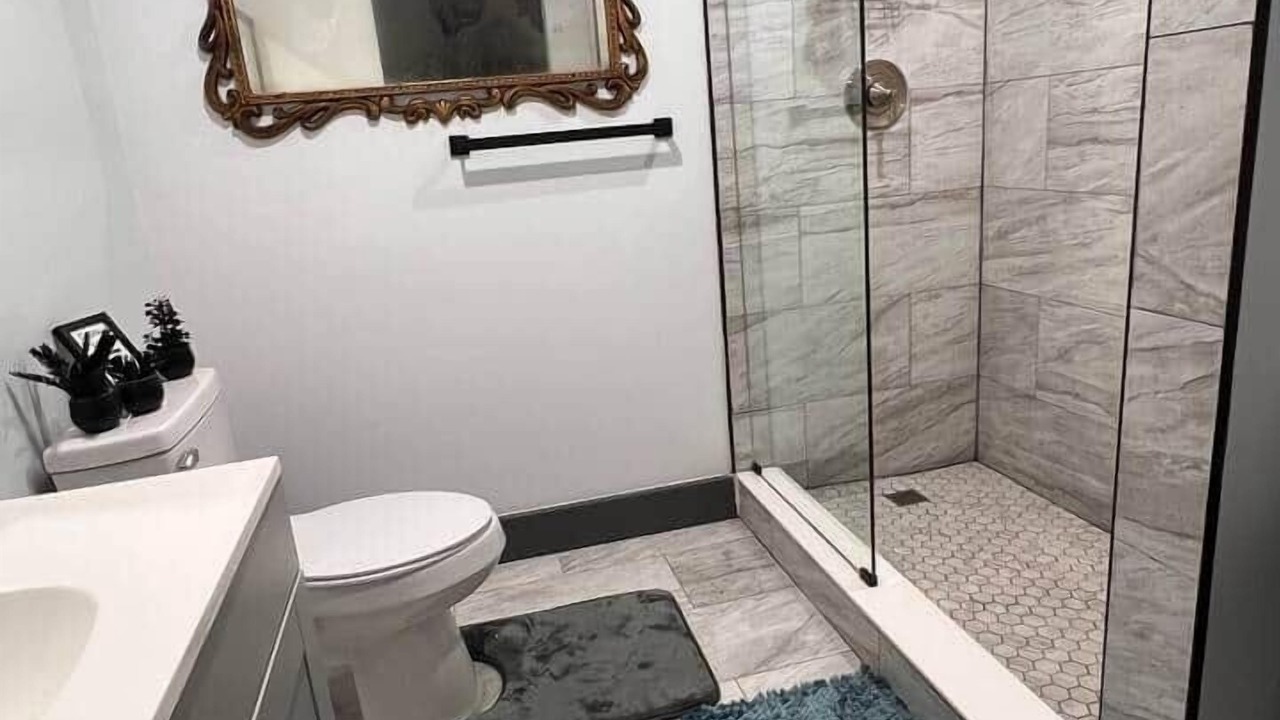 Photo of Bathroom in Lutz